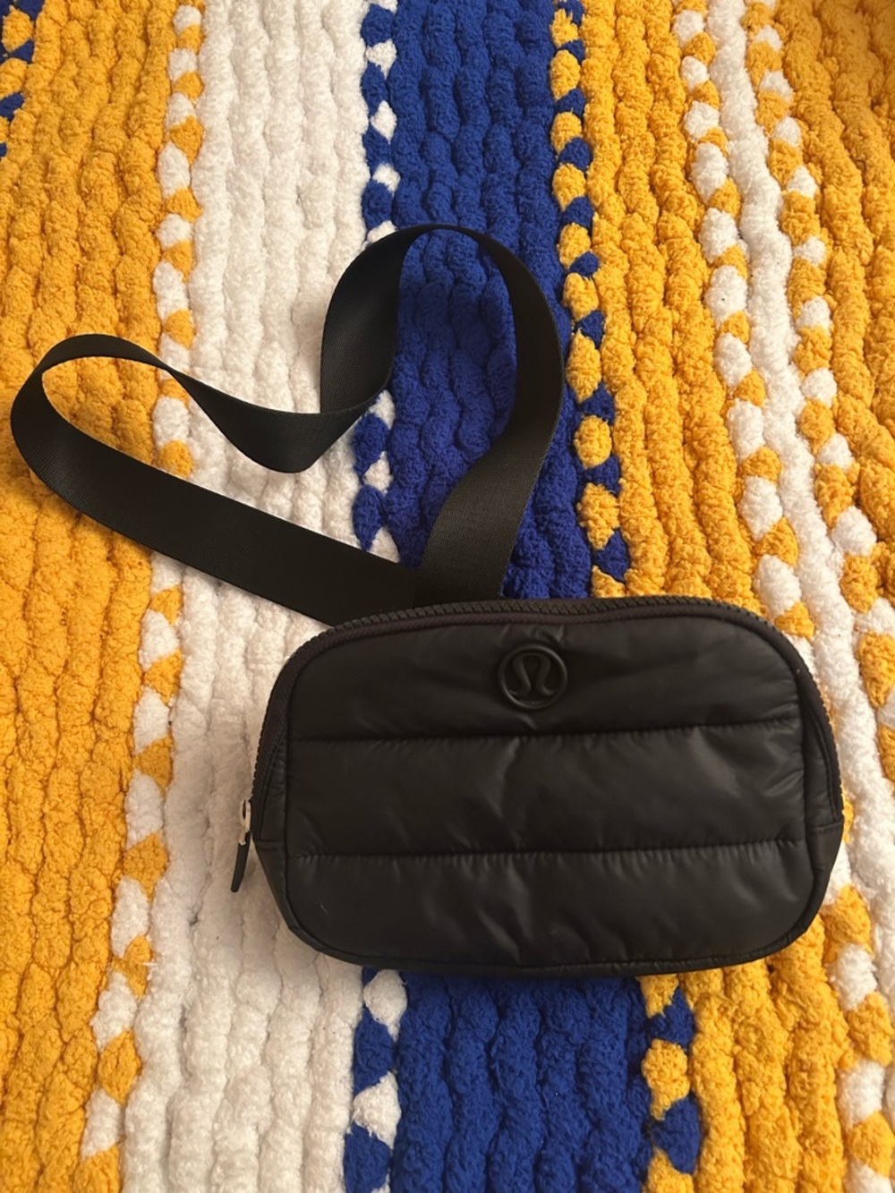 lululemon Black Crossbody Pouch with Internal Mesh Pocket